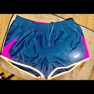Nike drifit running shorts